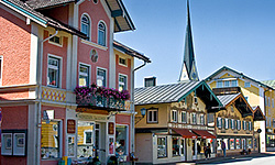 Historische Chiemseebahn mit Lokf&uuml;hrernachwuchs